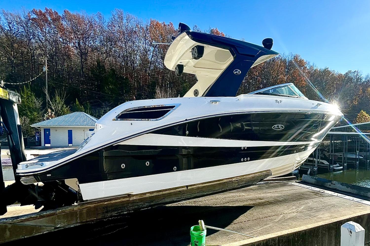 Sea Ray 350 SLX