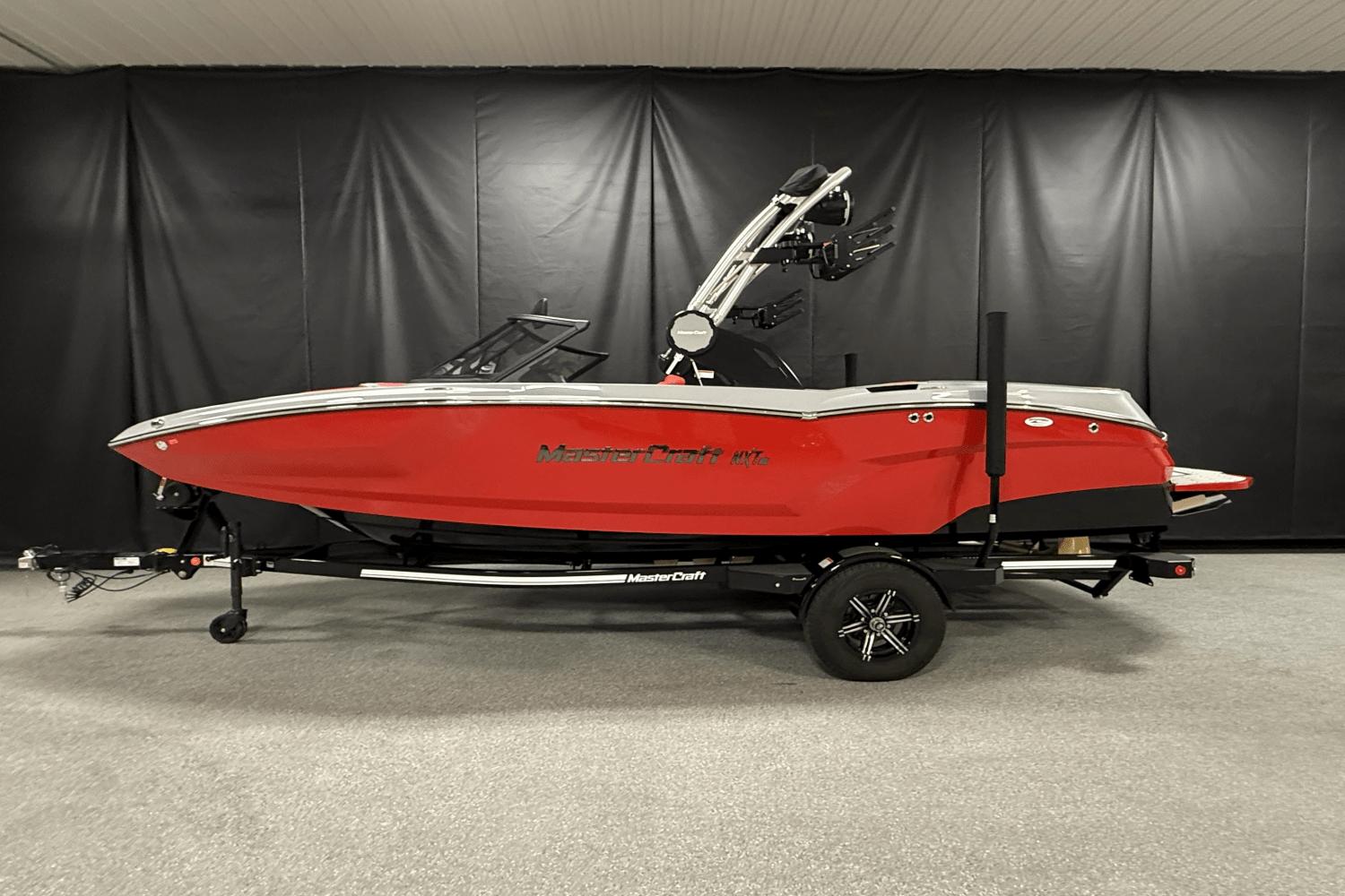 2025 MasterCraft NXT20