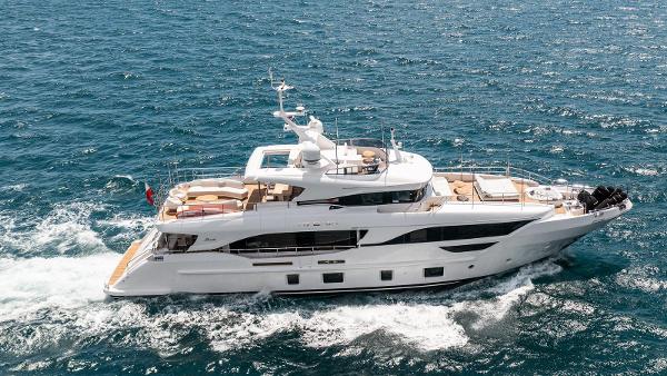 2019 Benetti Delfino 95