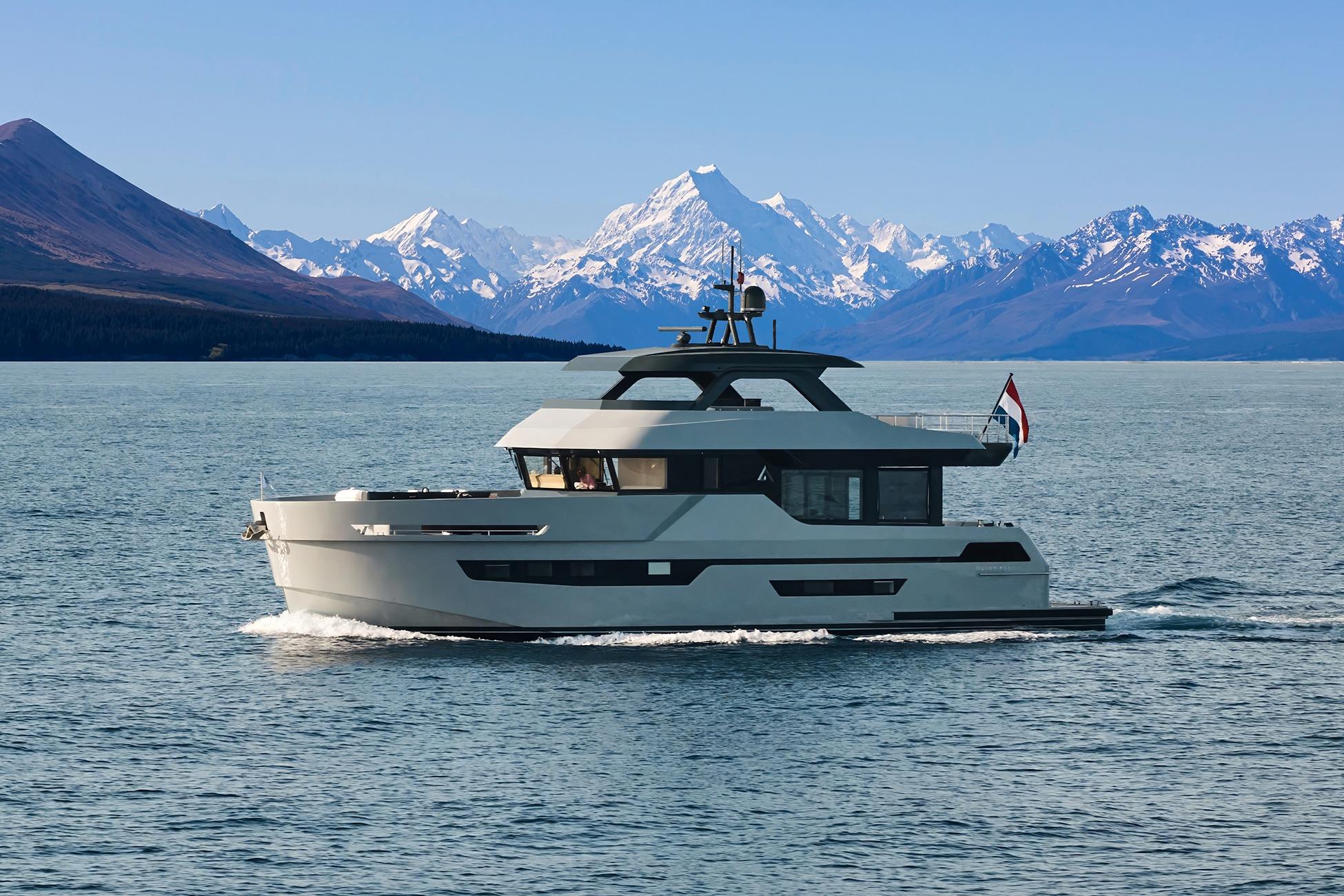 2026 Outer Reef Yachts 780 Adventure