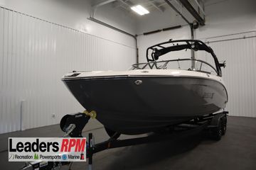2025 Yamaha Boats 252XE