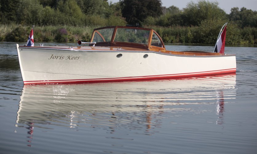 Autoboot - Watertaxi - Salon Cruiser