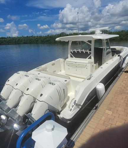 2020 Boston Whaler 380 Outrage