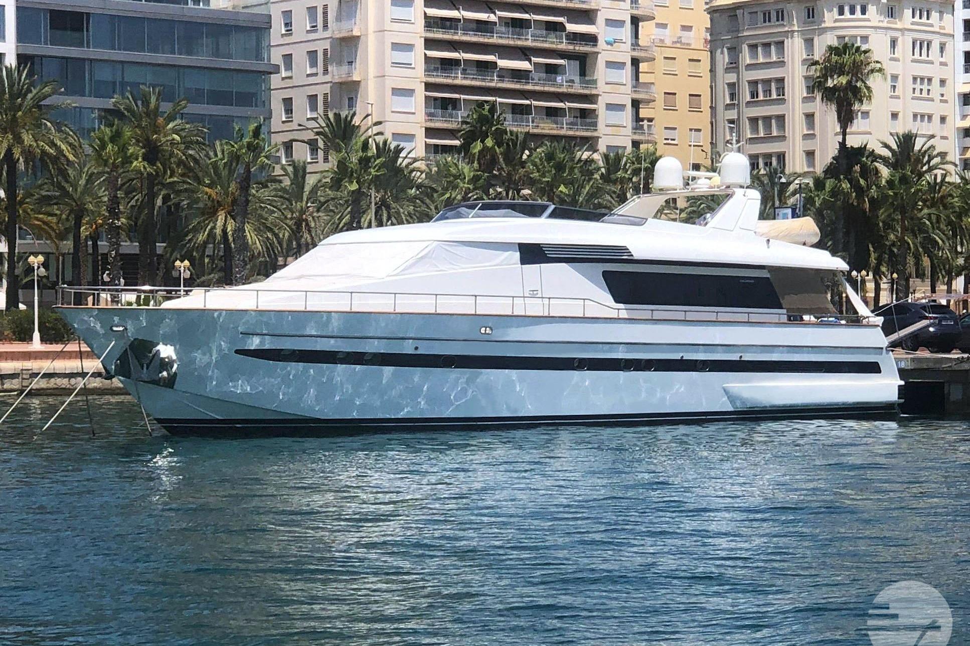 1999 Sanlorenzo SL82