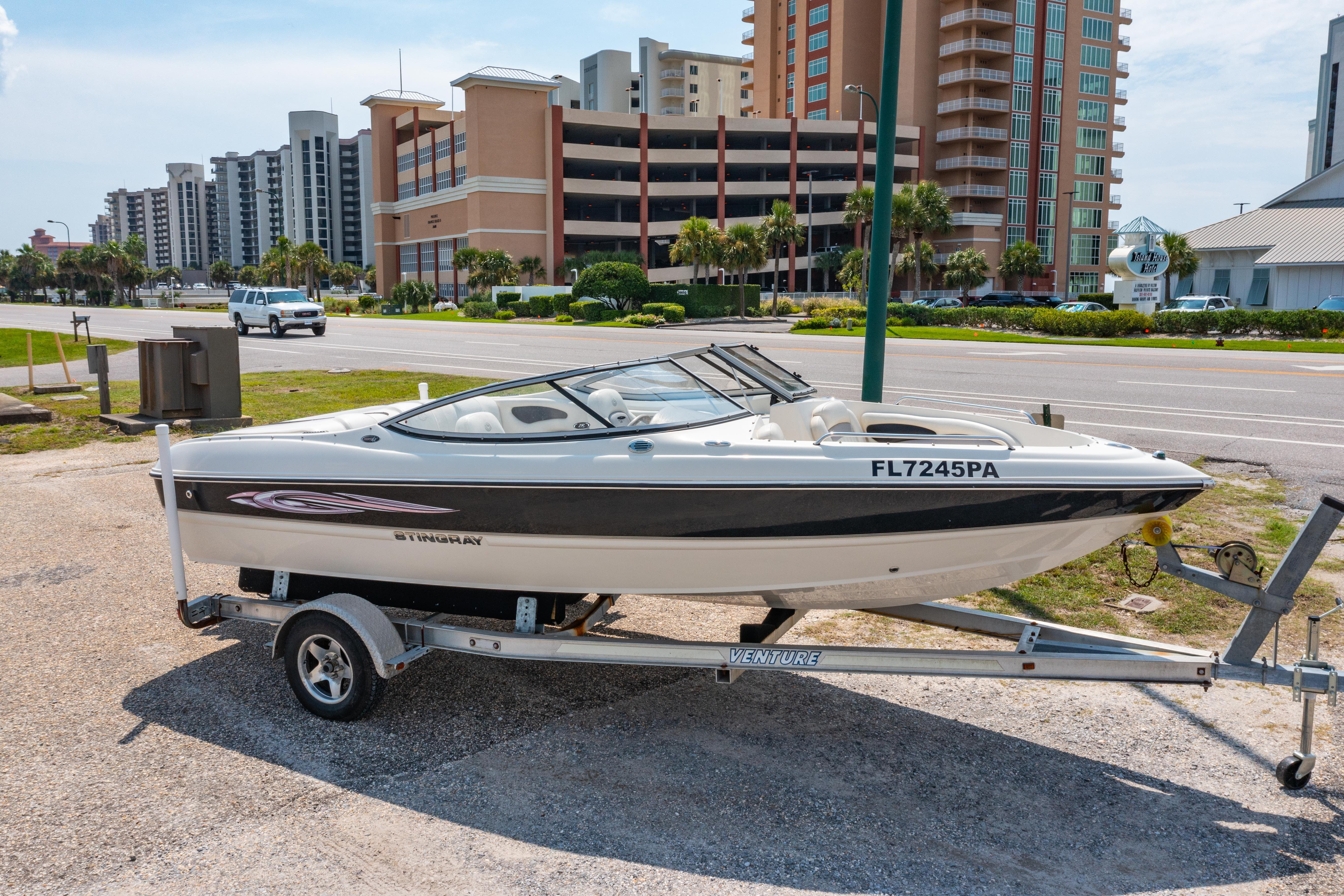 2010 Stingray 195LX