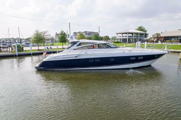 2005 Princess V58