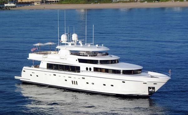 2026 Johnson Motor Yacht w/On Deck Master