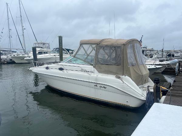 1998 Sea Ray 250 Sundancer