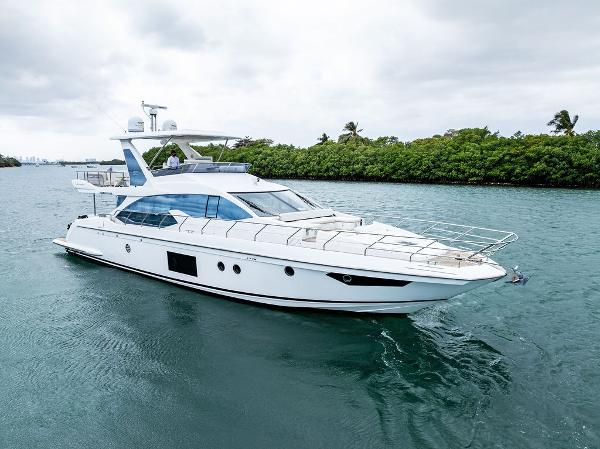2016 Azimut 66 FLY
