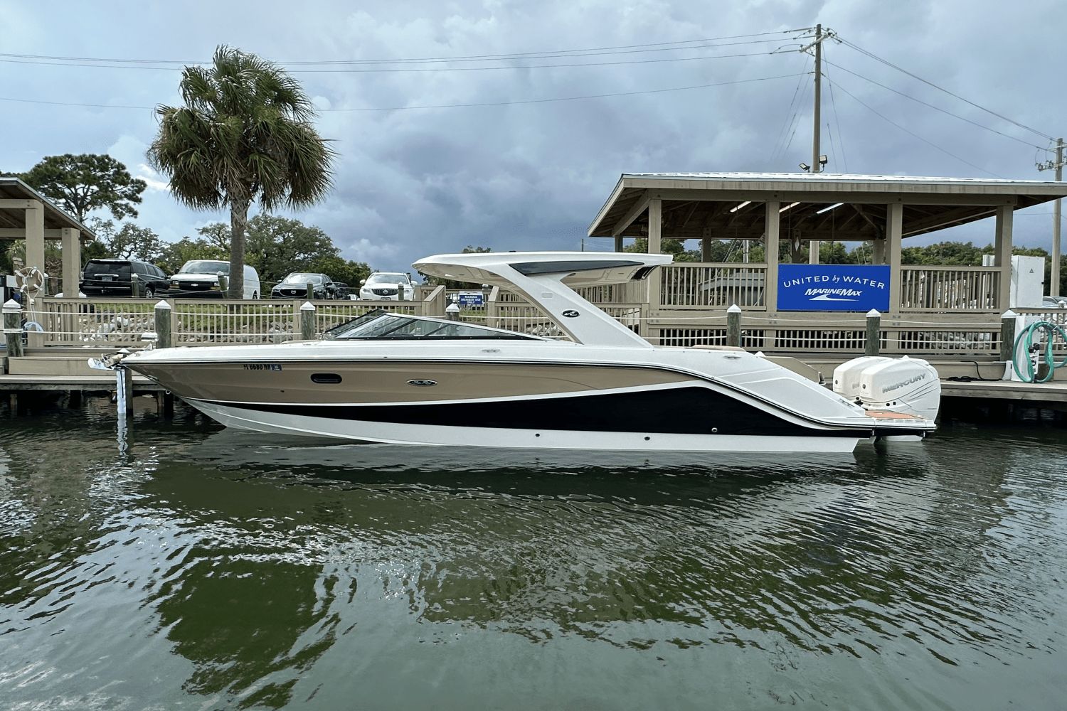 2018 Sea Ray 310 SLX-OB