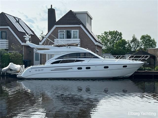 2005 Princess 42