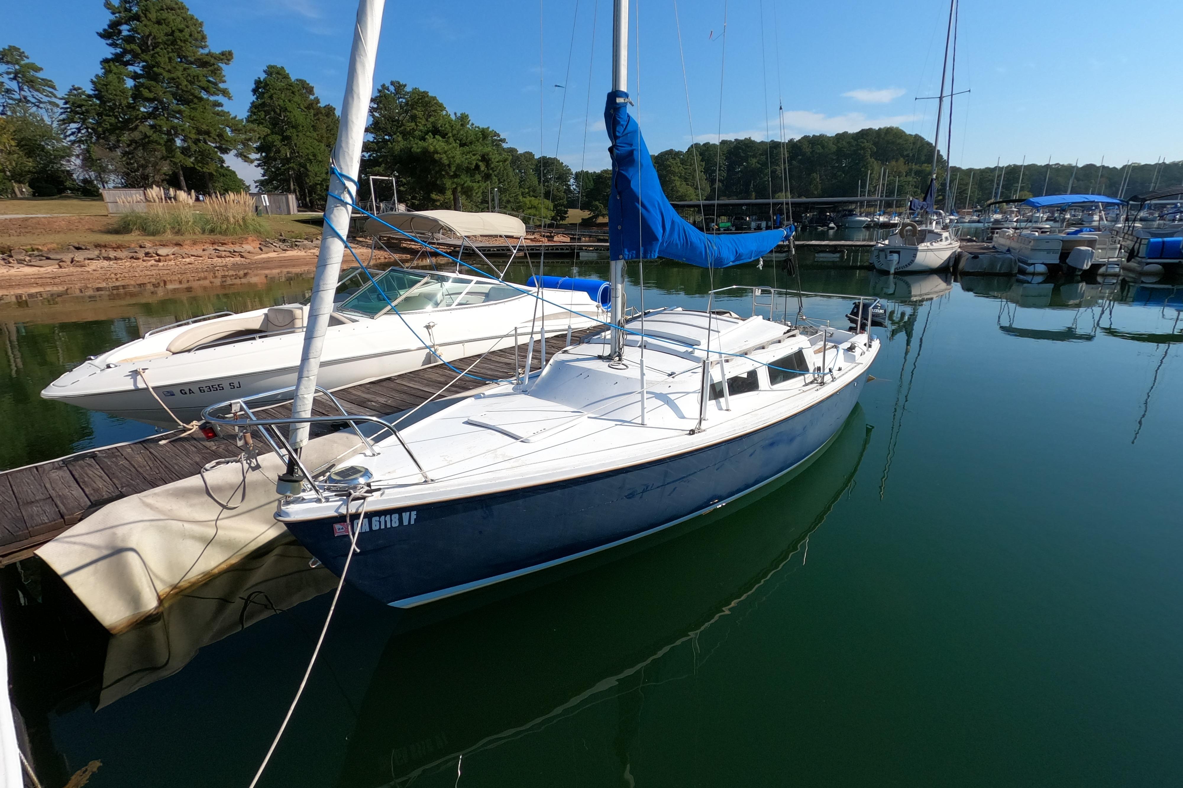 1983 Catalina 22-Swing keel