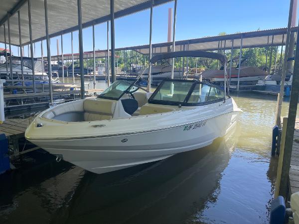 2022 Regal 21 OBX