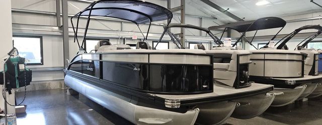 BARLETTA BOATS A24UC