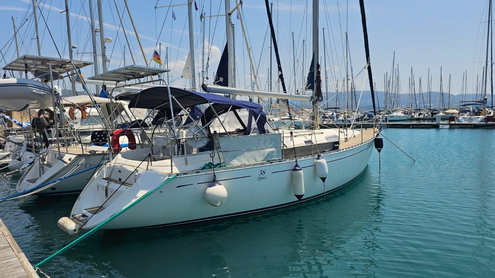 1998 Dufour 38 Classic