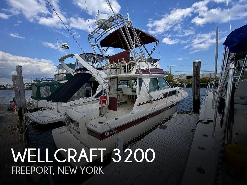 Wellcraft Sport Bridge 3200 1985 Wellcraft Sport Bridge 3200 for sale in Freeport, NY