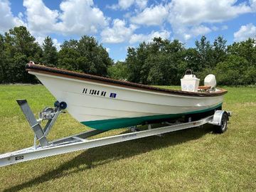 2005 Caribiana Skiff