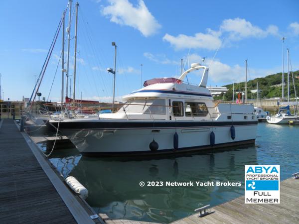 trader yachts for sale uk