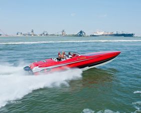 Cigarette 39 Top Gun