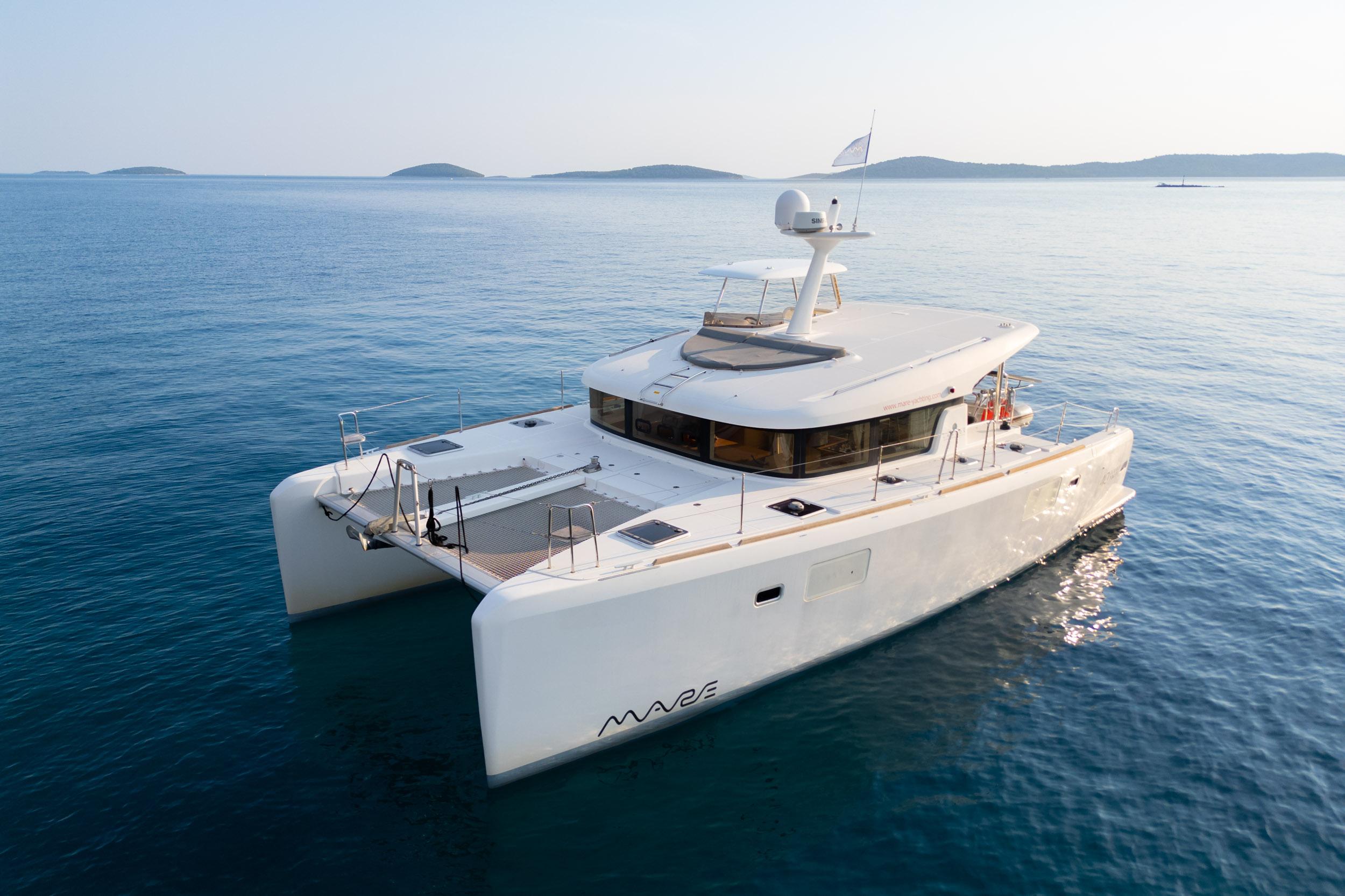 2017 Lagoon 40