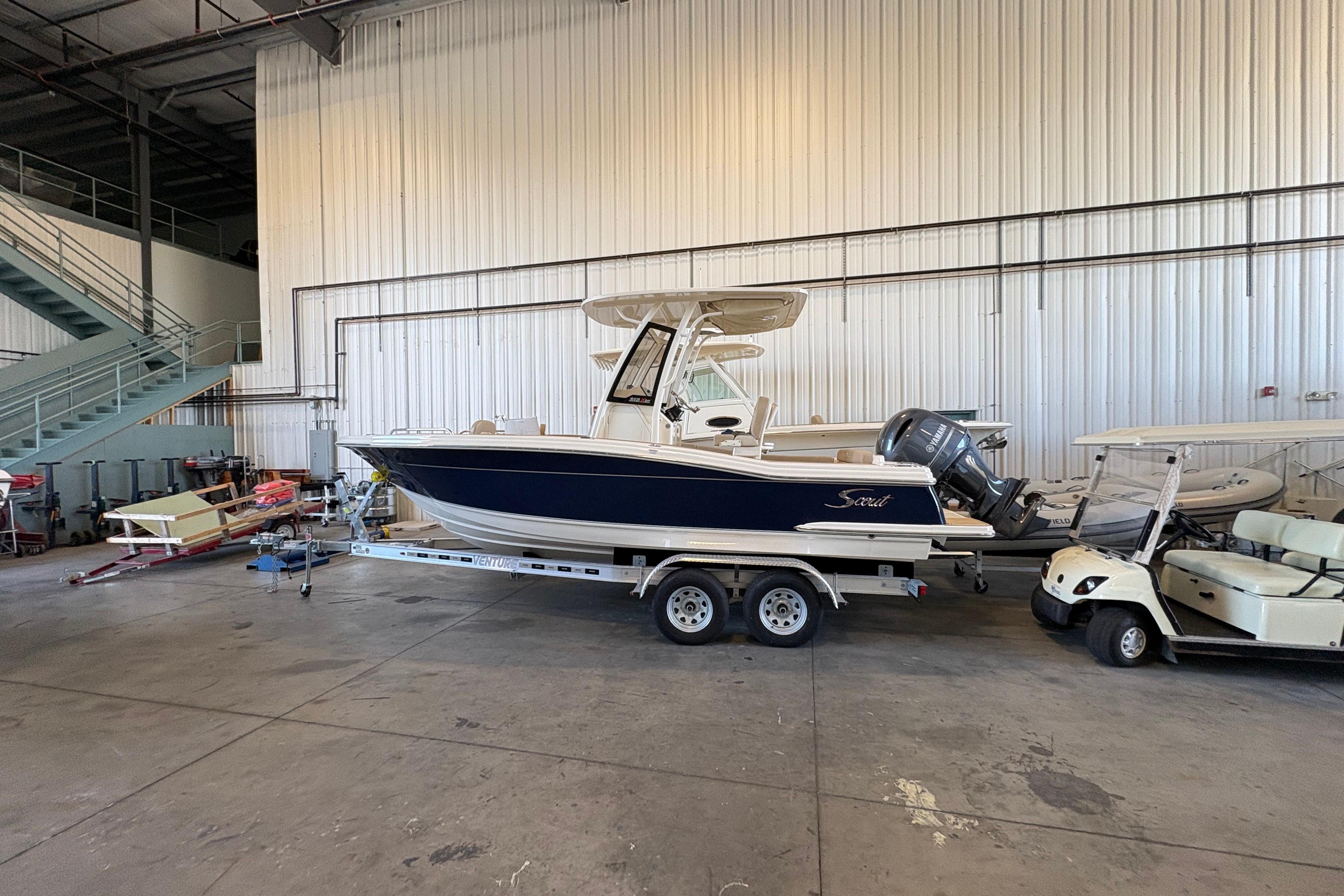 2024 Scout 215 XSF