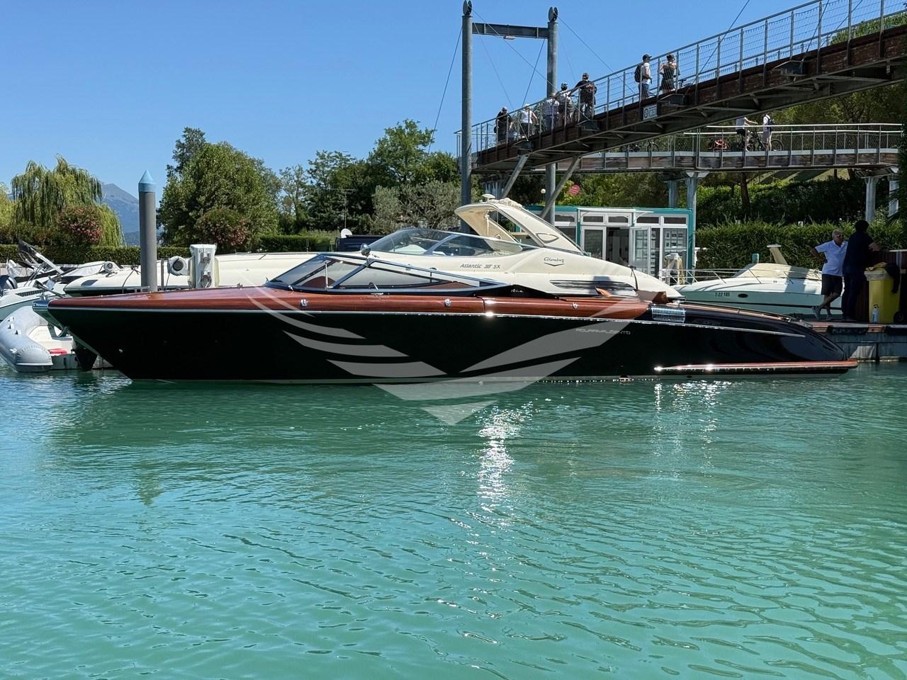 2007 Riva 33 Aquariva Cento