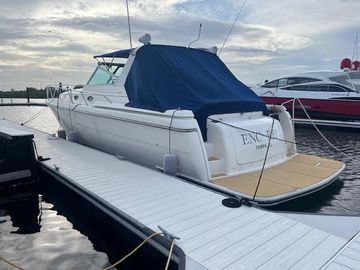 1996 Tiara Yachts 4000 Express