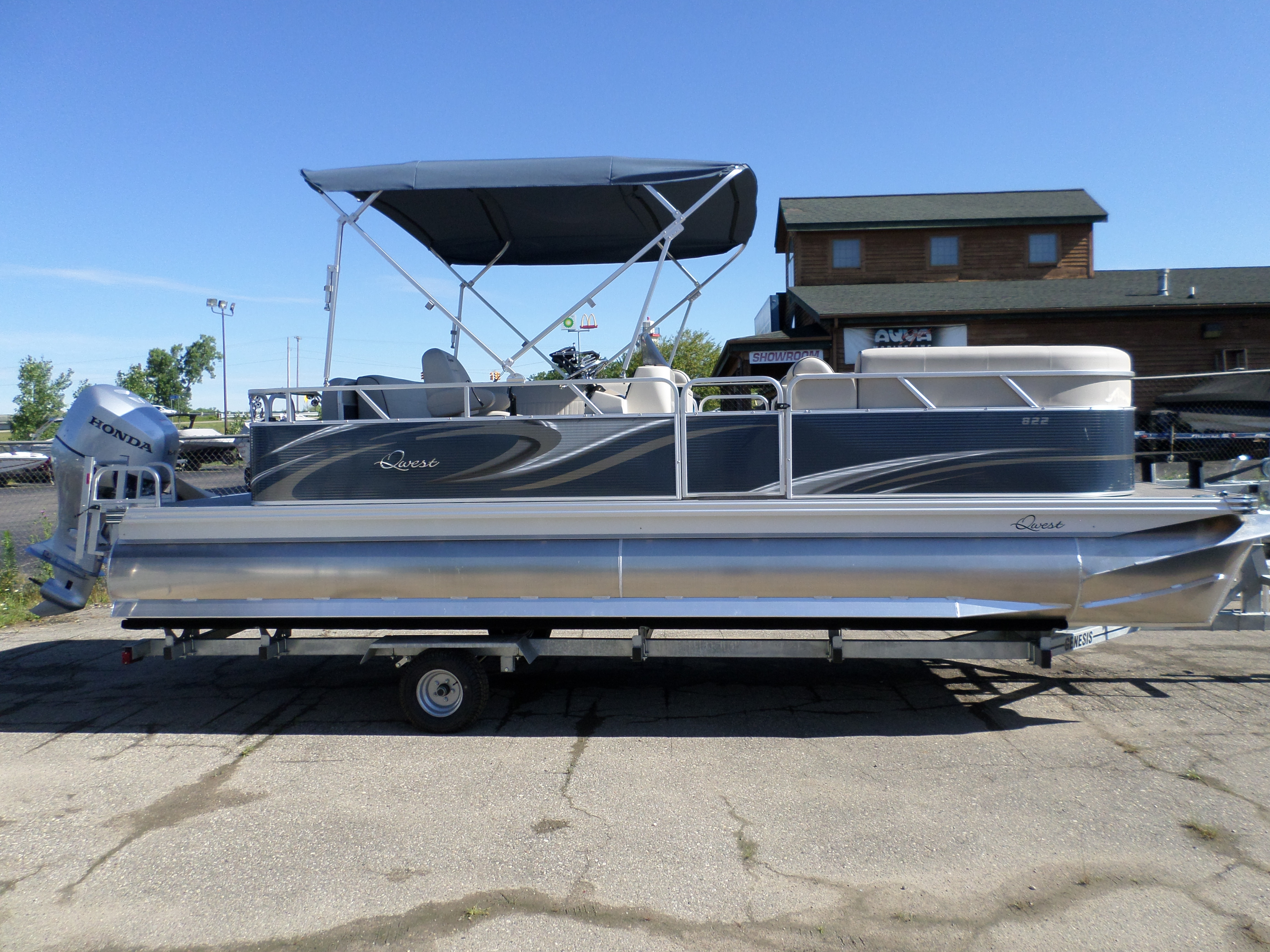 angler qwest 822 fish n cruise fishing pontoon boat by