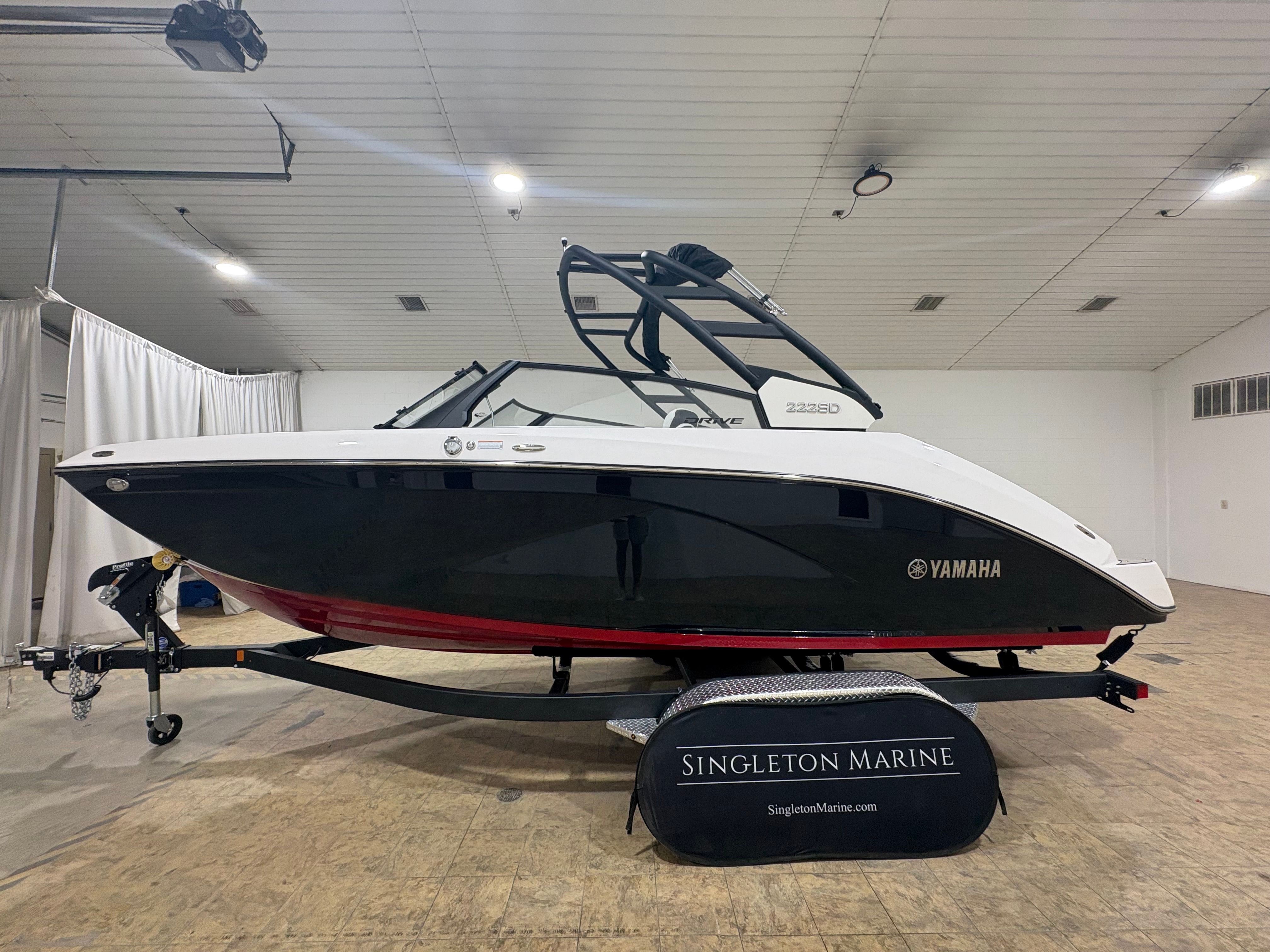 2025 Yamaha Boats 222SD