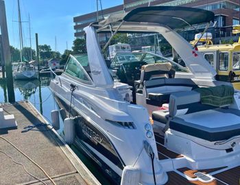 2021 Monterey 295 Sport Yacht