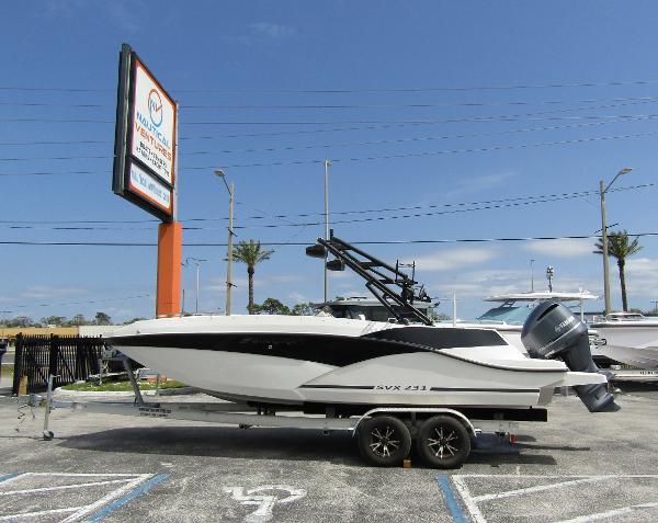 2024 Starcraft SVX 231 OB DH
