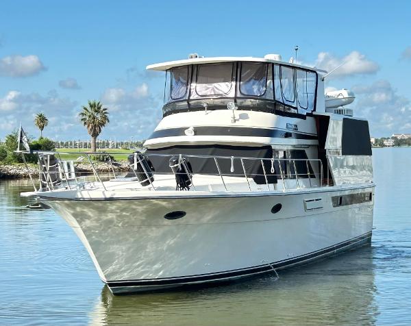 Carver Californian 48