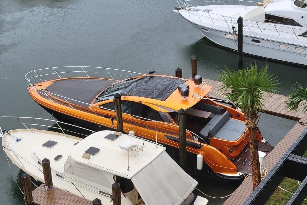 2015 Azimut Atlantis 43