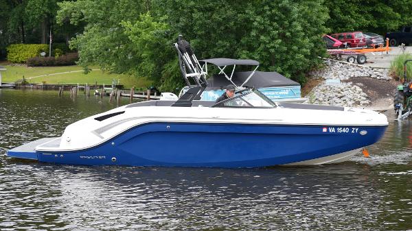 2021 Bayliner DX 2250