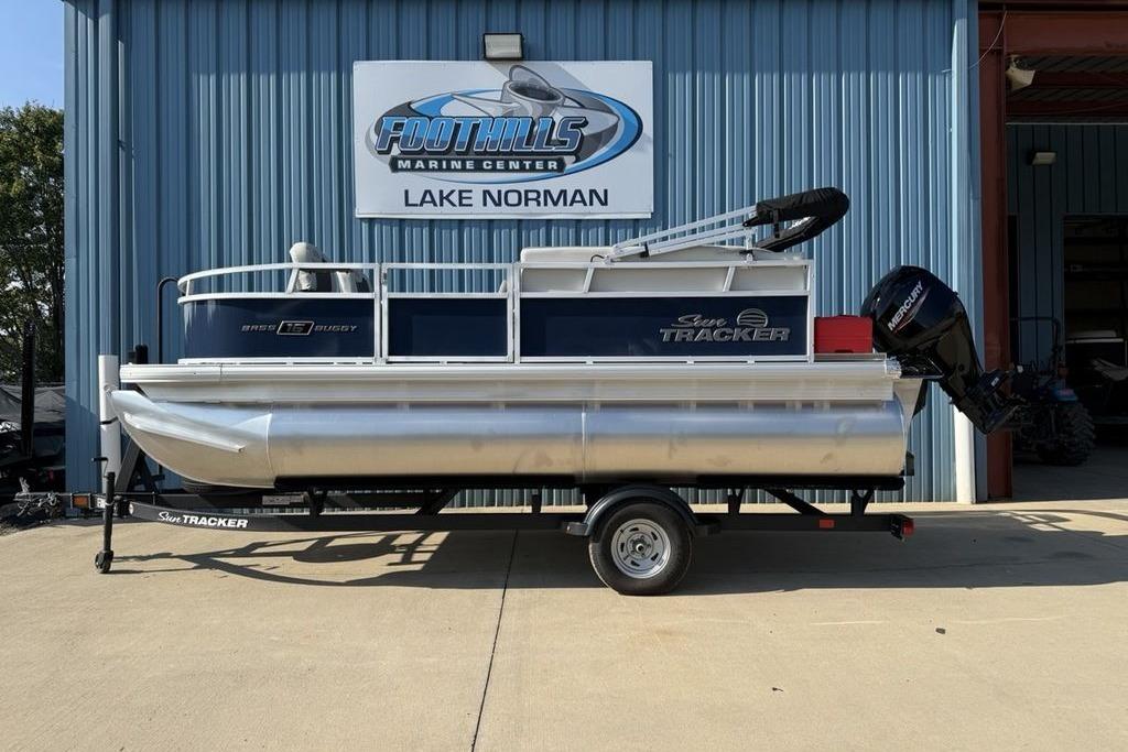 2026 Sun Tracker Bass Buggy 16 XL Select