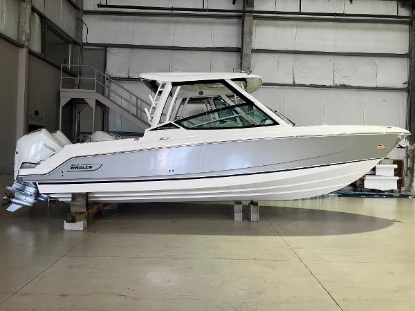 2024 Boston Whaler 280 Vantage