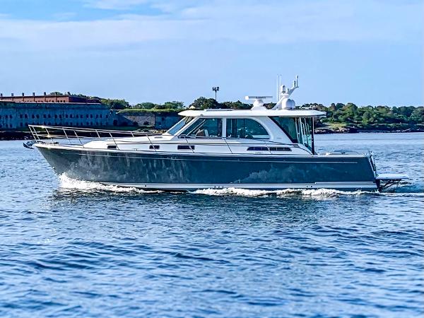 Sabre 45 Salon Express Port