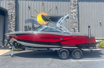 2014 MasterCraft X10