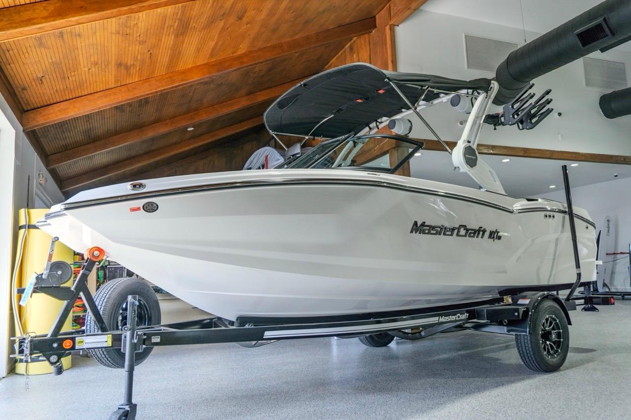 2026 MasterCraft NXT20