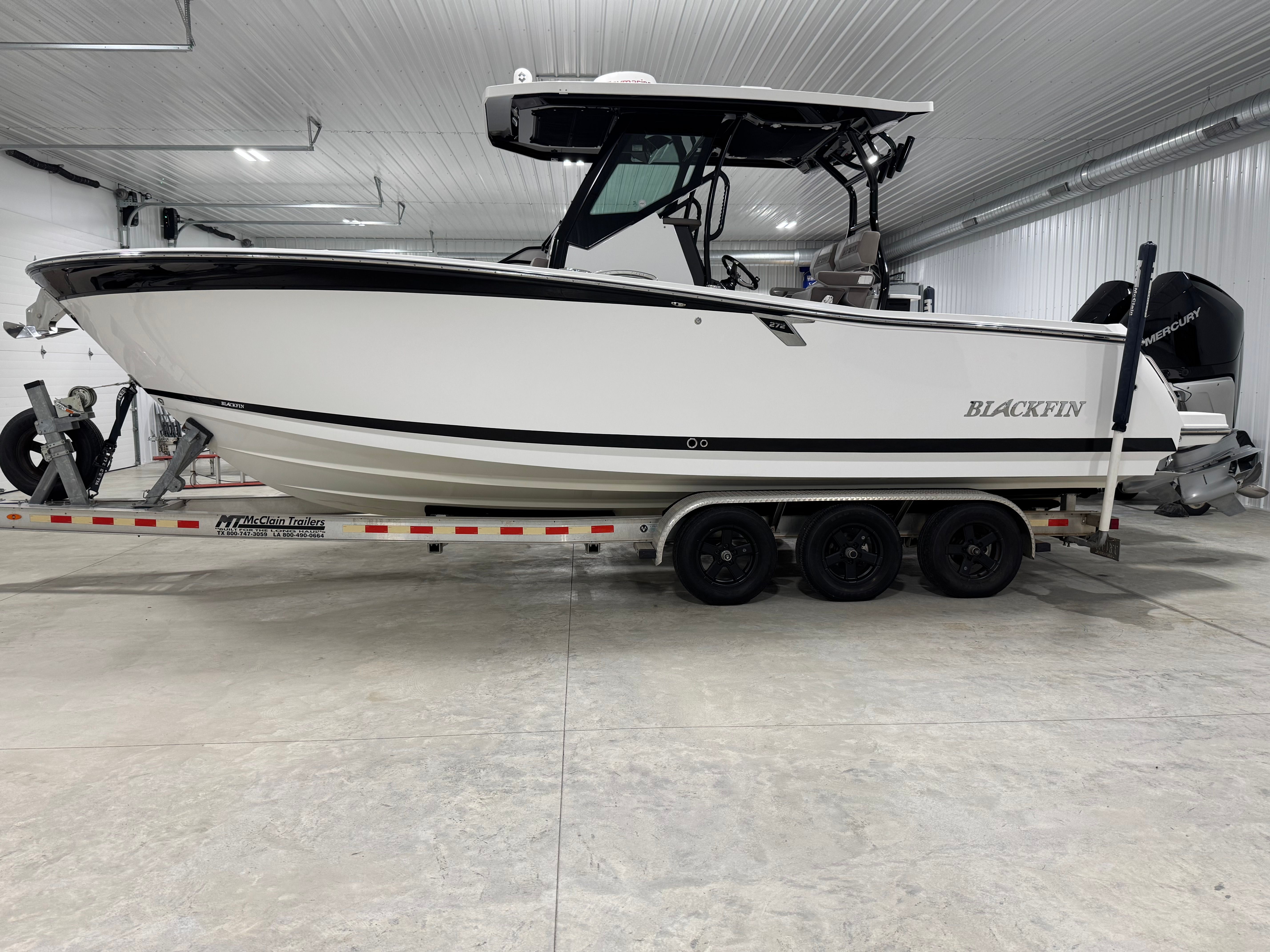 2019 Blackfin 272 CC