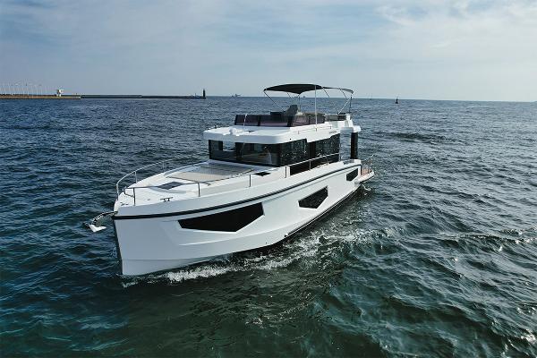 2024 Cobra Yachts Seamaster 45