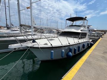 1991 Hatteras 45 Convertible