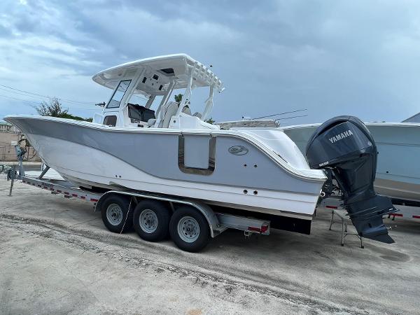 Sea Fox 328 Commander