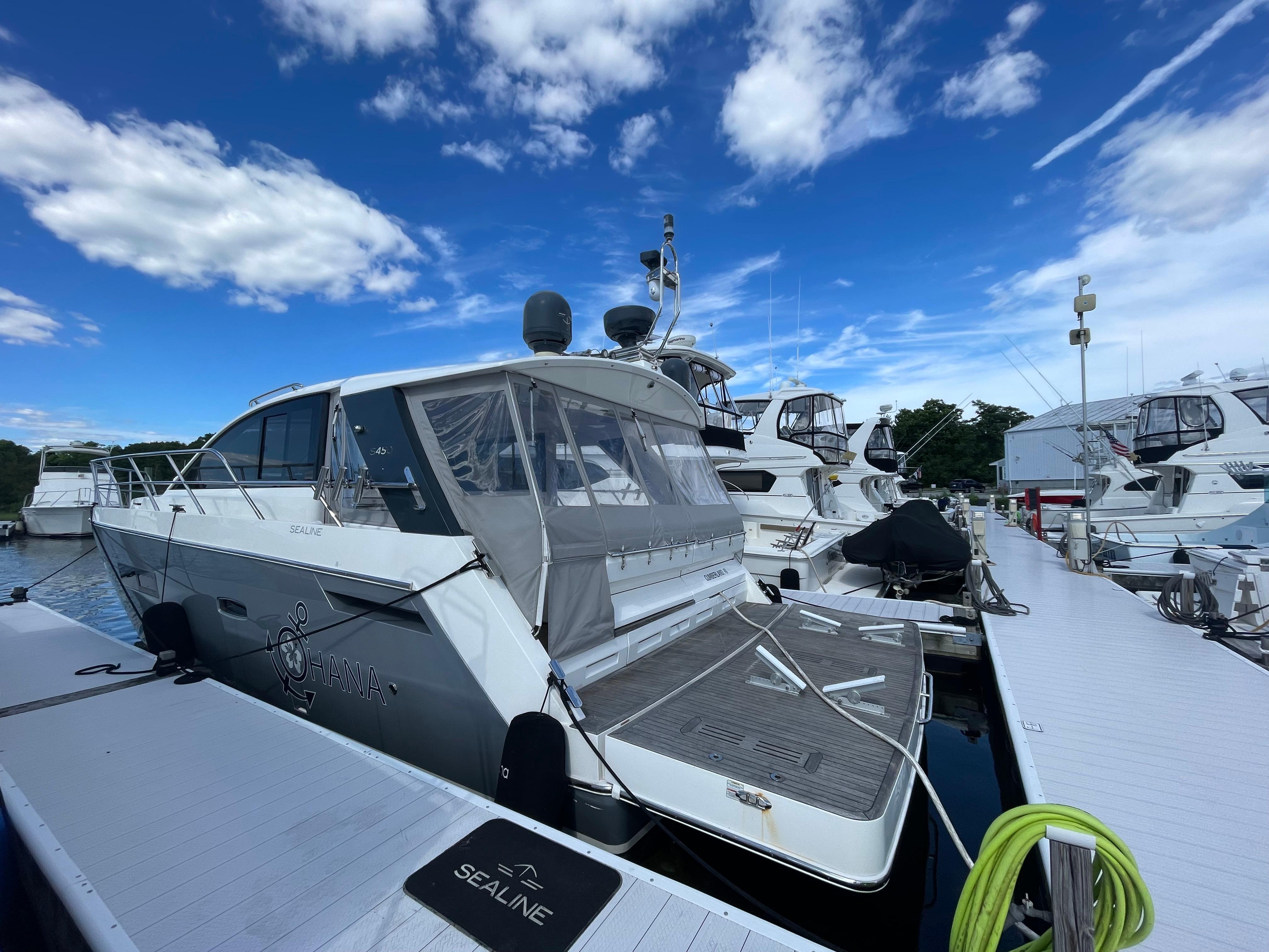 2013 Sealine S450