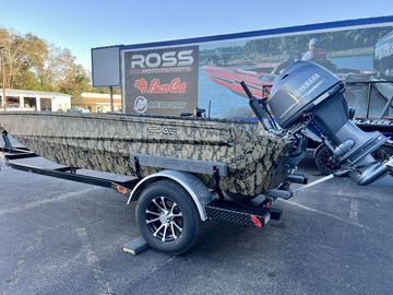 2025 Edge Duck Boats 656-WACO CAMO