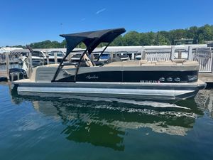 Avalon Catalina Platinum Entertainer - 27' 2018 Avalon Catalina Platinum Entertainer 27' pontoon boat docked on a sunny day.