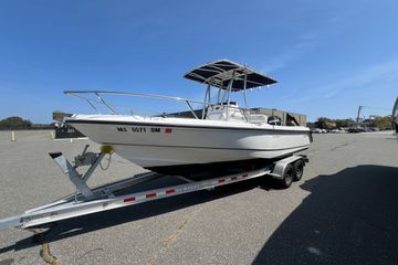 2007 Boston Whaler 210 Outrage