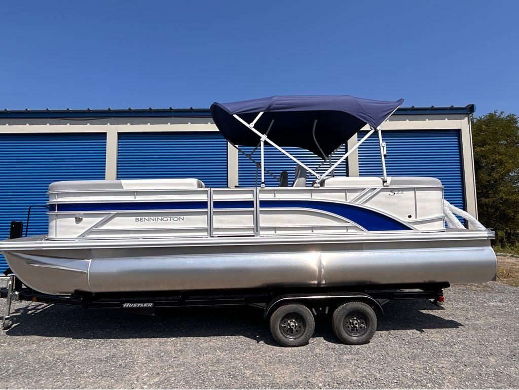 2025 Bennington 22 SSR-SPS