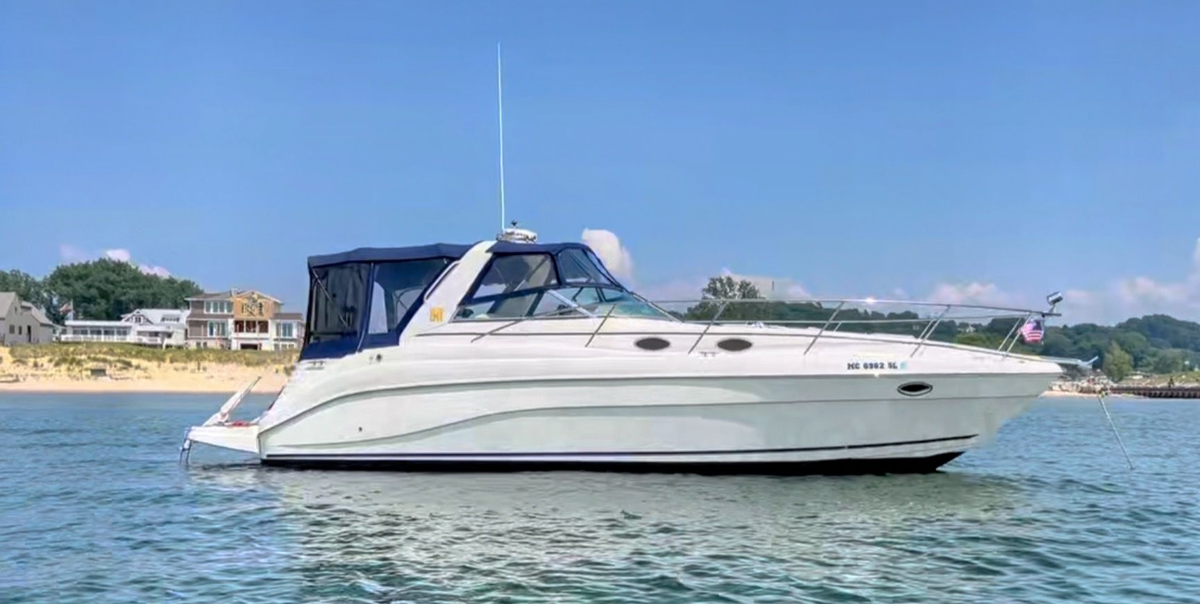 2004 Rinker 342 Fiesta Vee
