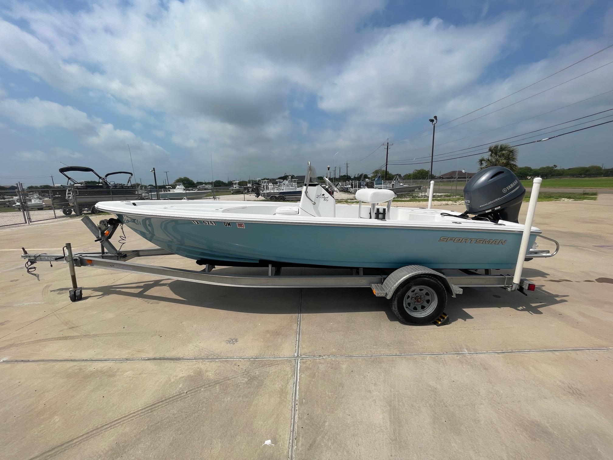 2016 Sportsman Island Bay 20